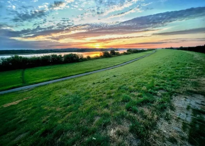 Appartement Altes Land Bei Hamburg Direkt An Der Elbe Jork